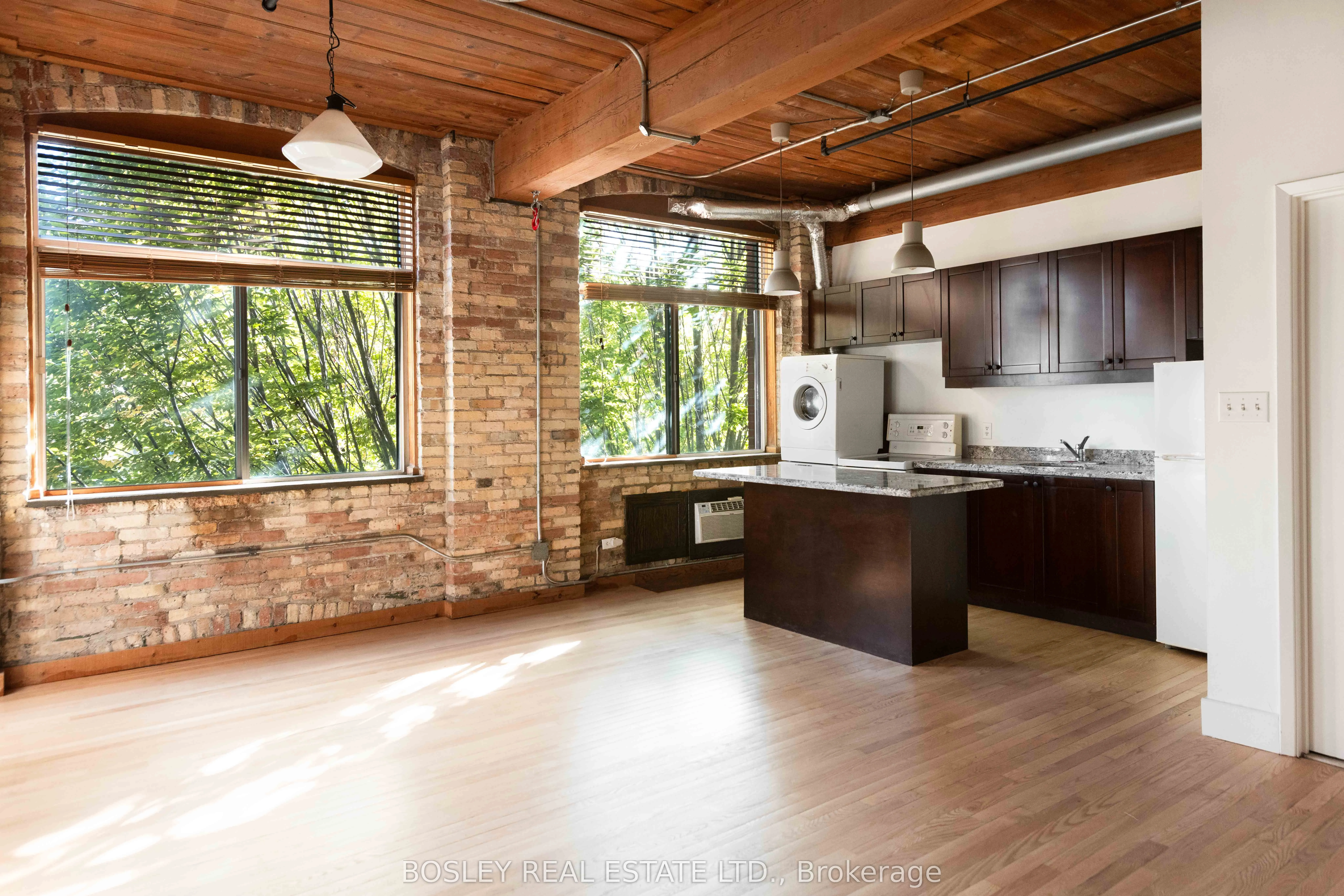 24 Noble Street, #111