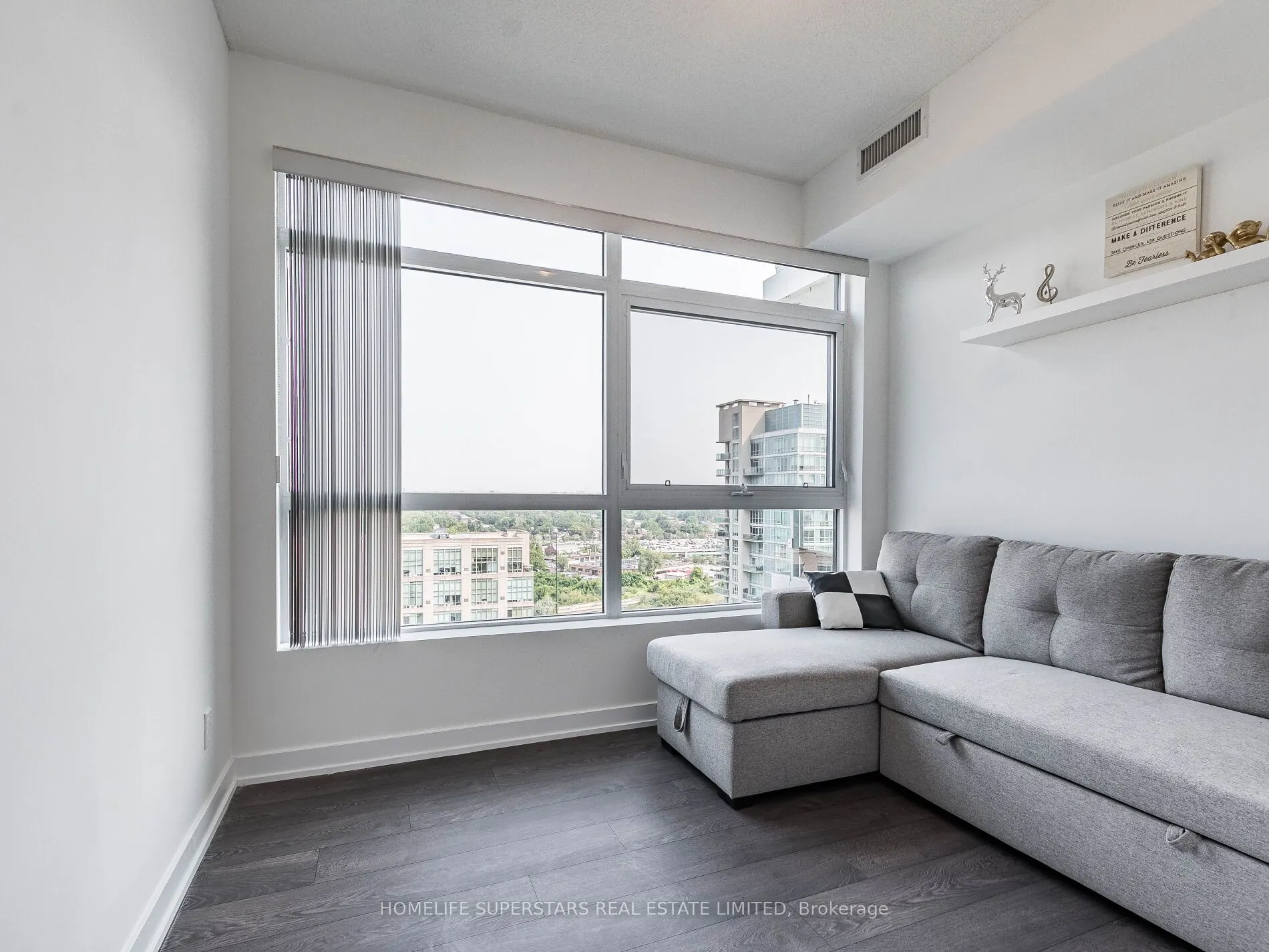 251 Manitoba Street, #1810