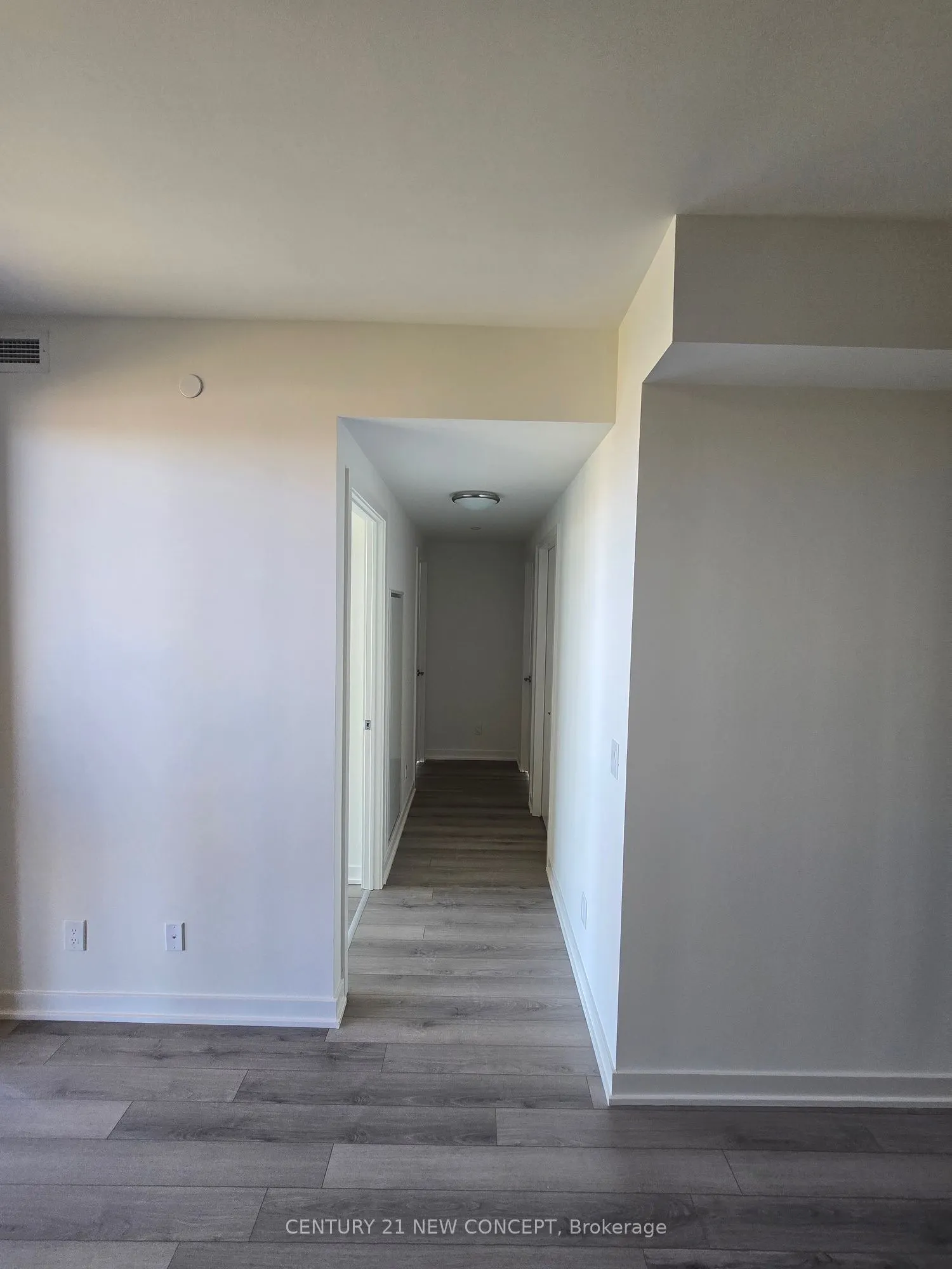 3071 Trafalgar Road, #505