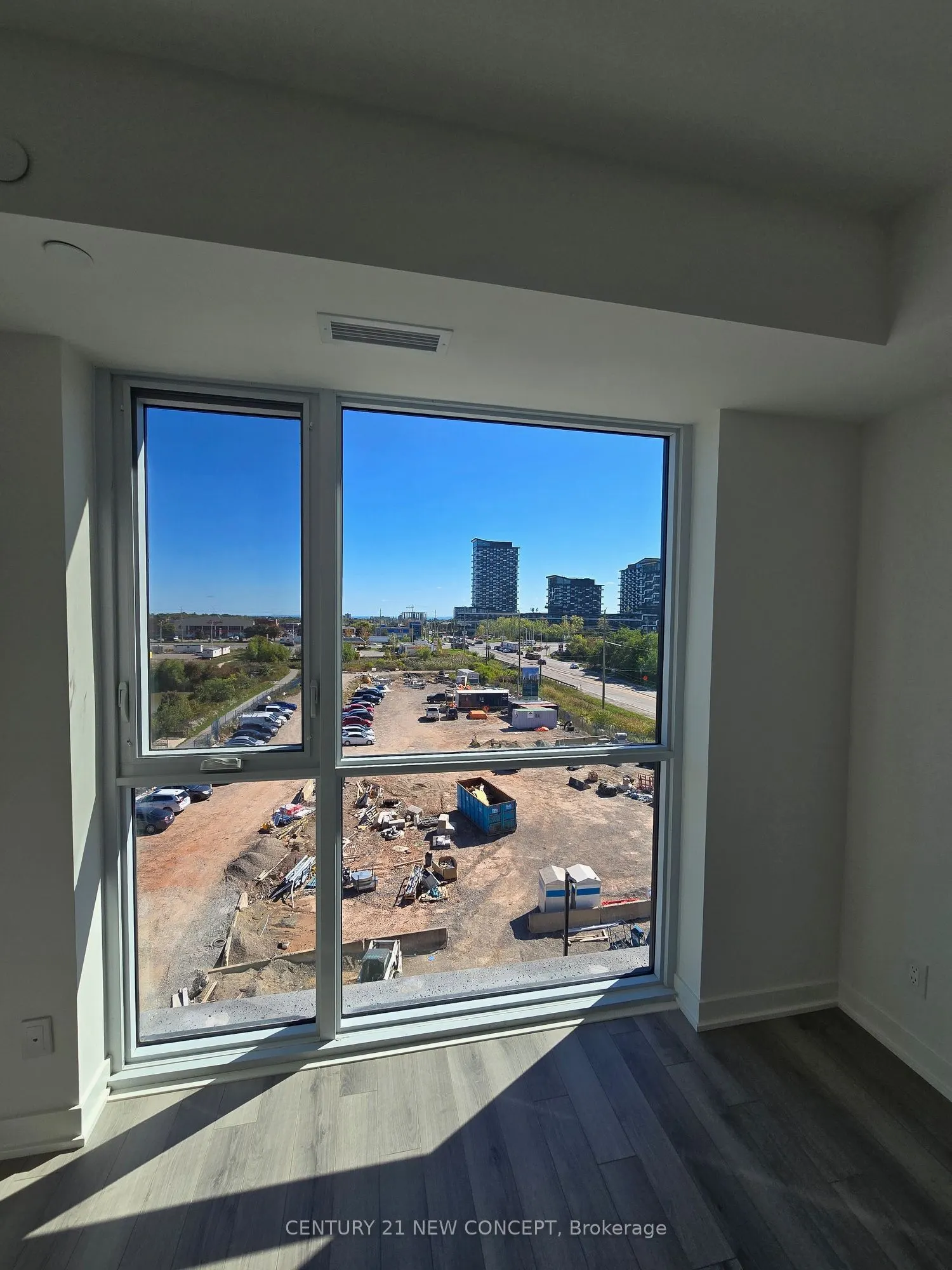 3071 Trafalgar Road, #505