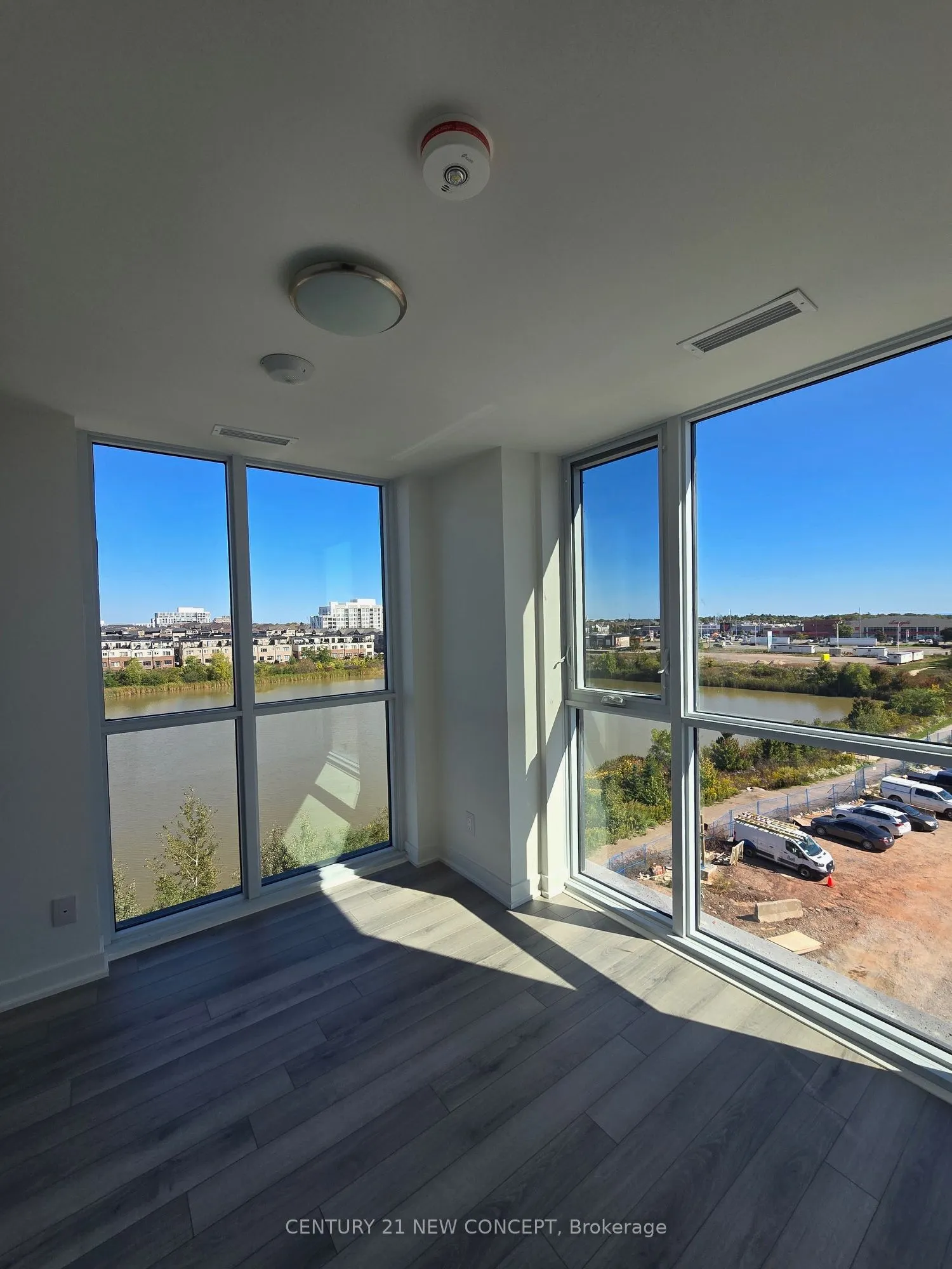 3071 Trafalgar Road, #505