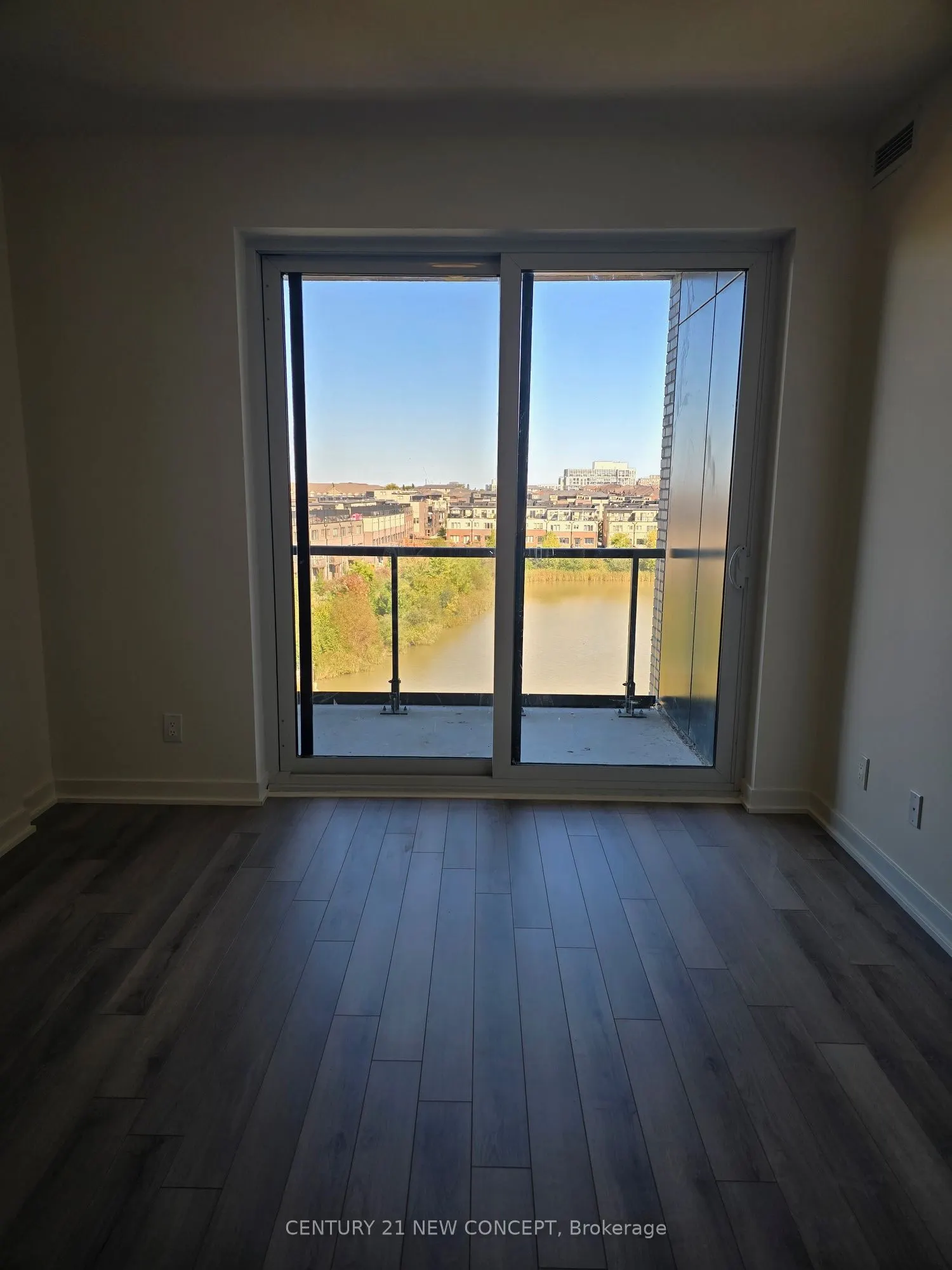 3071 Trafalgar Road, #505