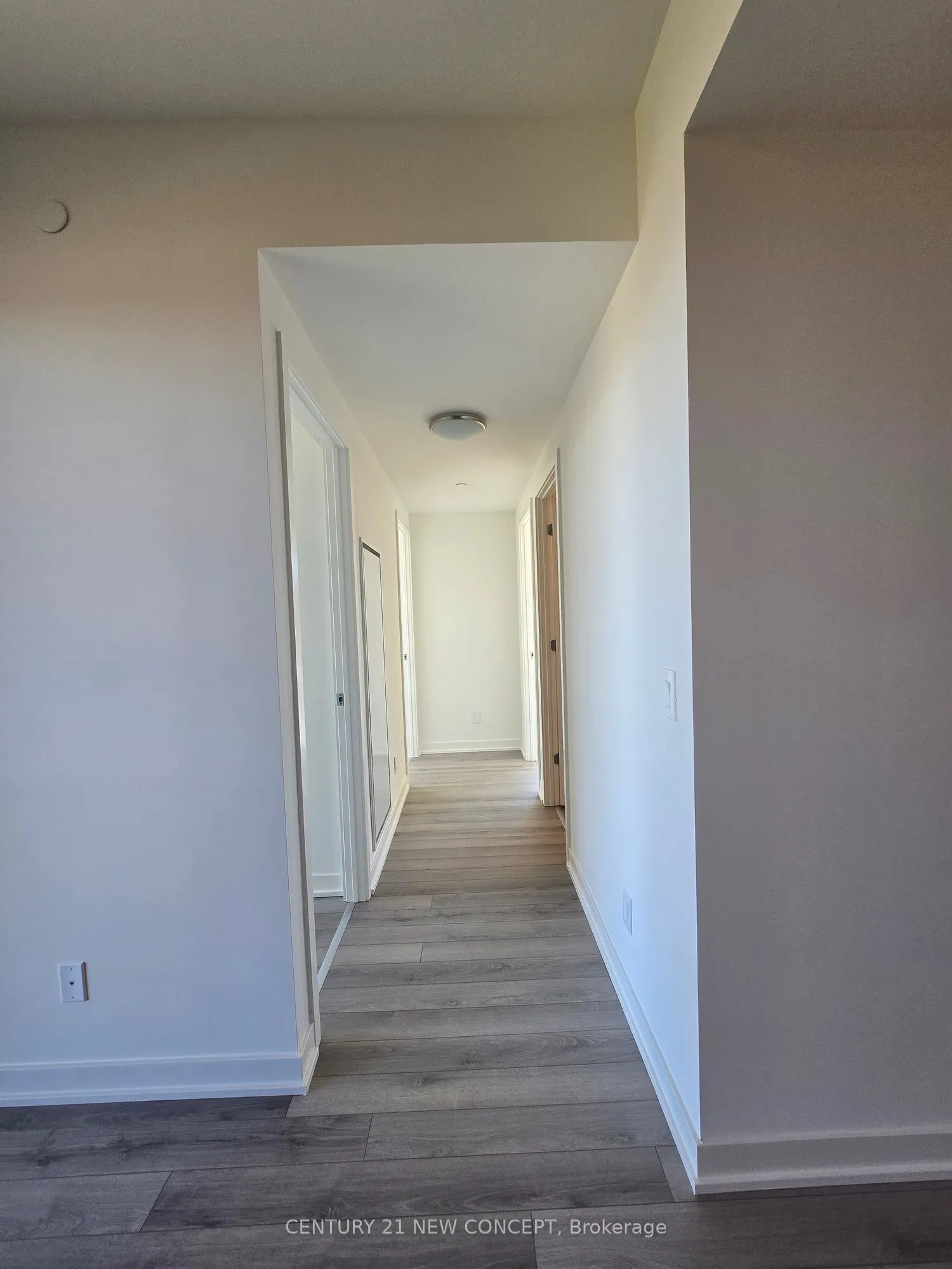 3071 Trafalgar Road, #505