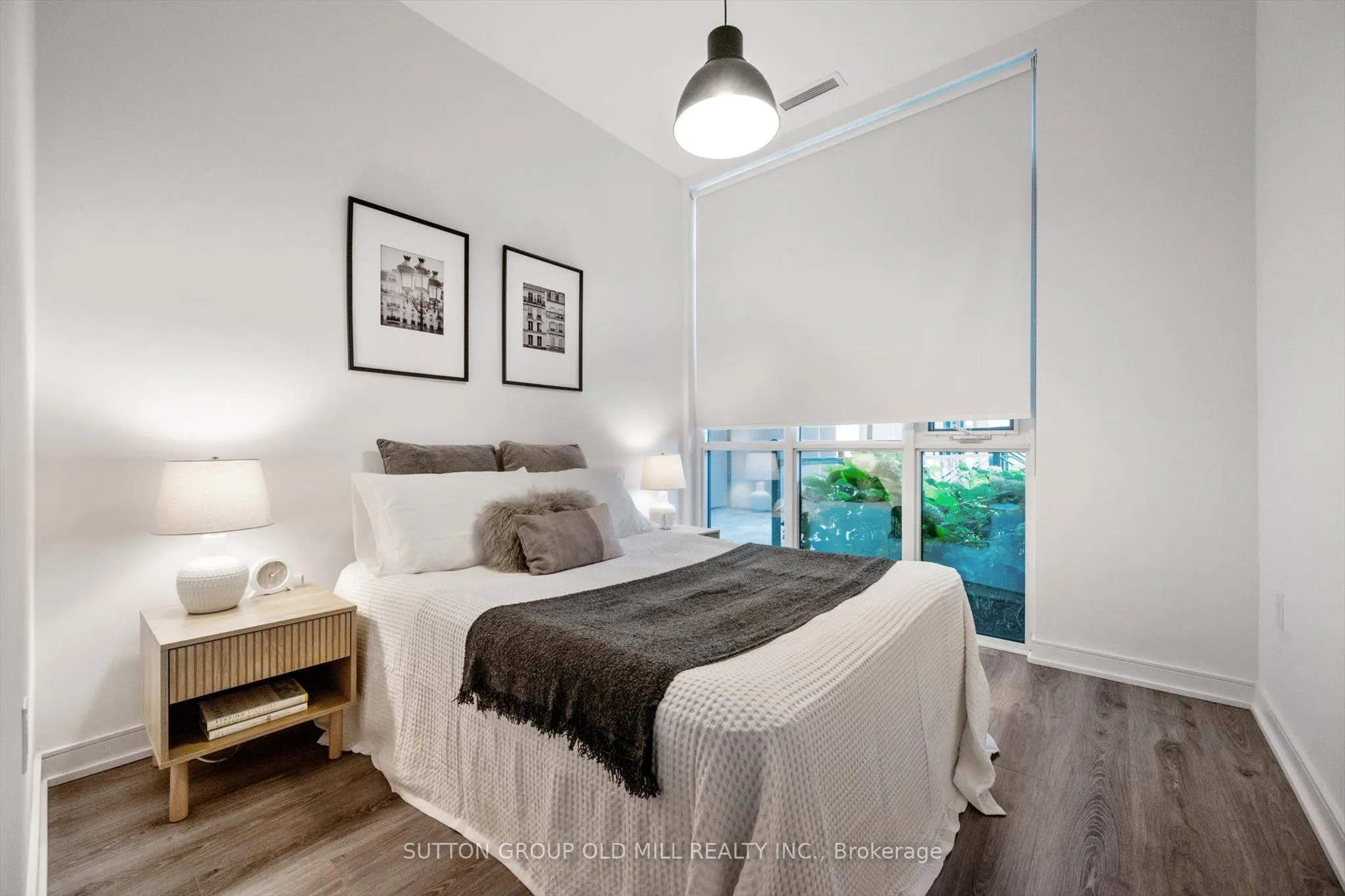 25 Neighbourhood Lane, #101