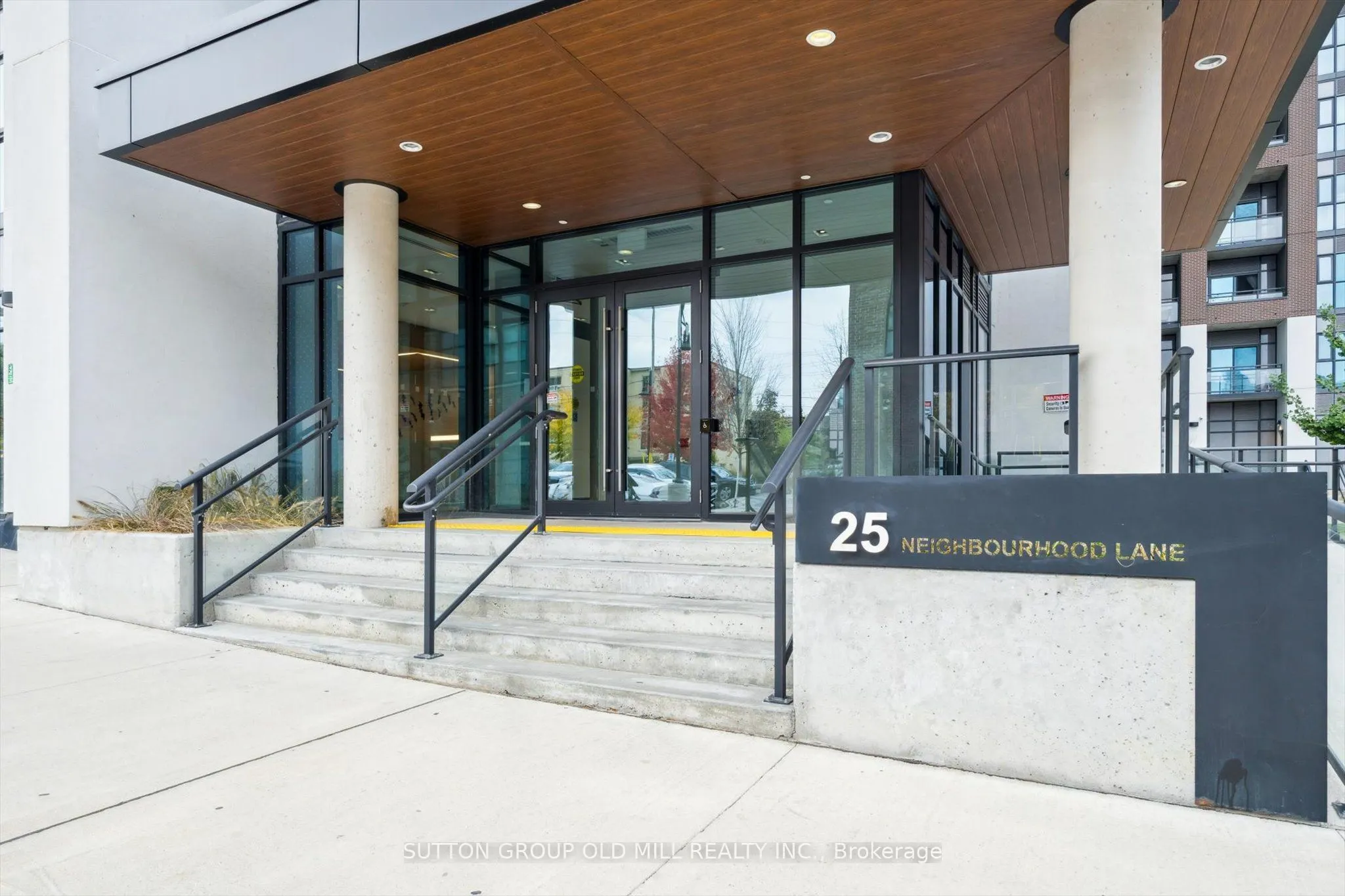 25 Neighbourhood Lane, #101