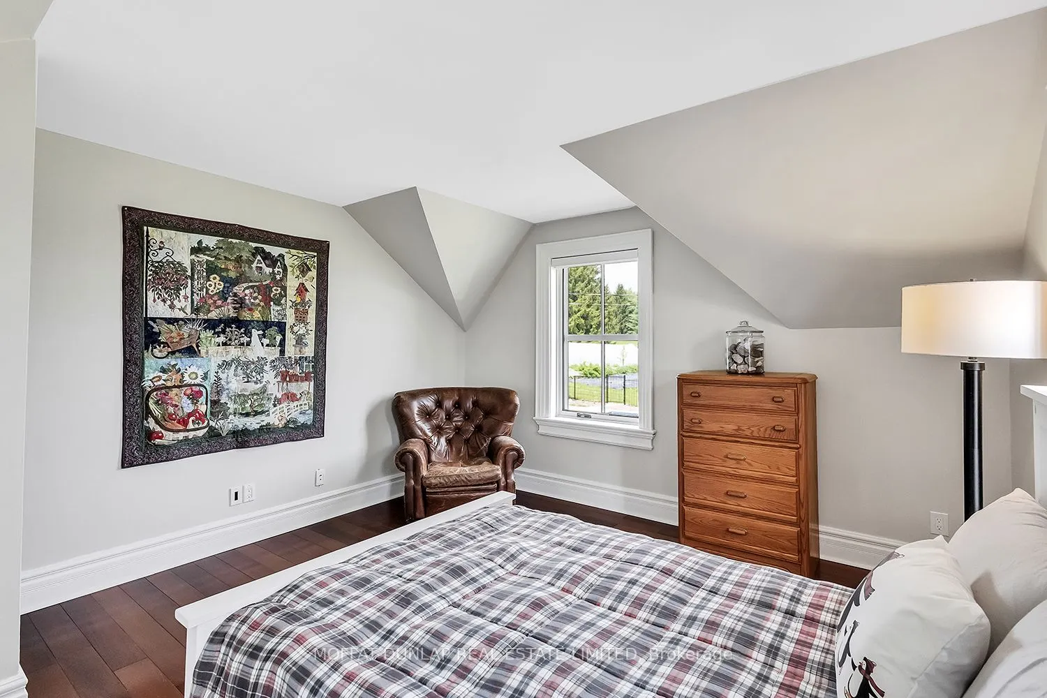 2052 Highpoint Side Road