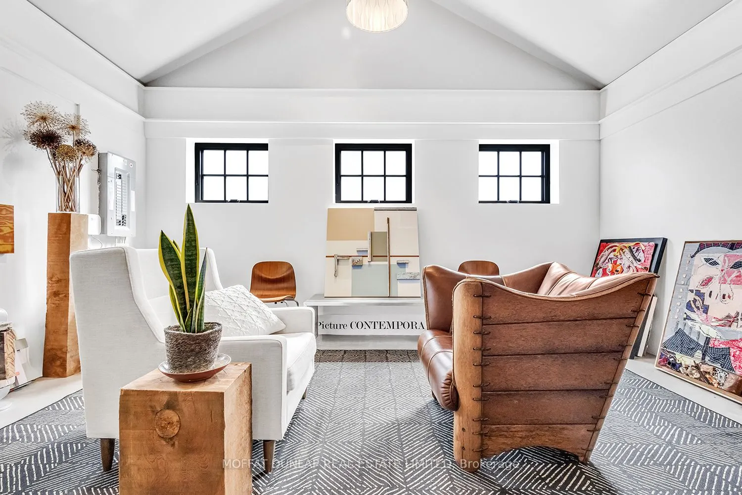 2052 Highpoint Side Road