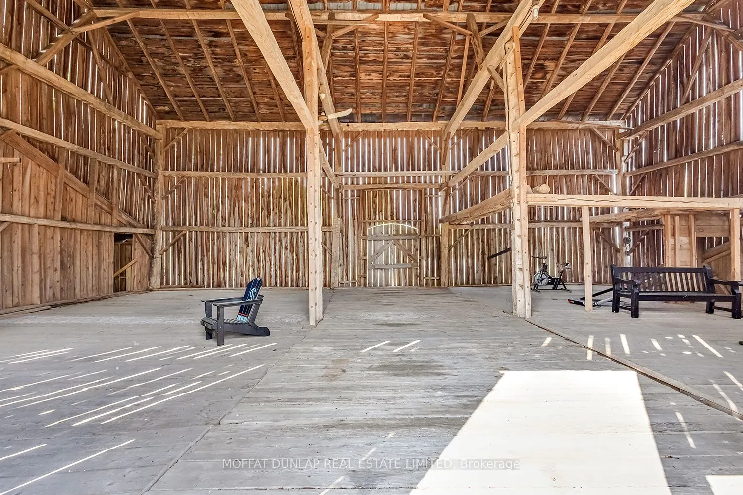 2052 Highpoint Side Road