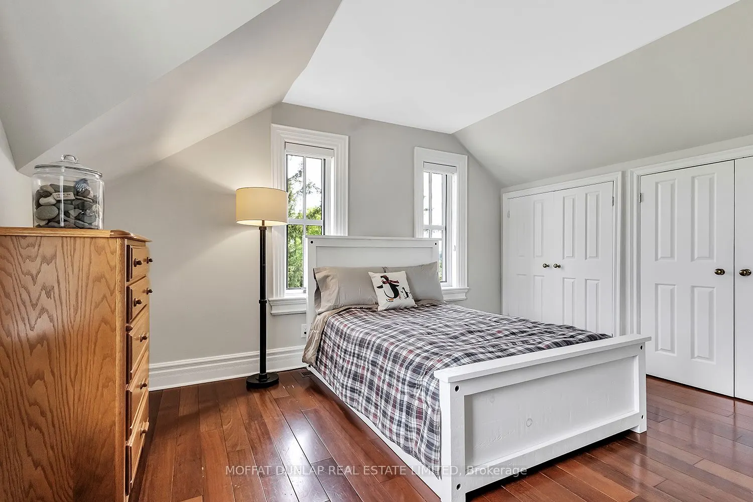 2052 Highpoint Side Road