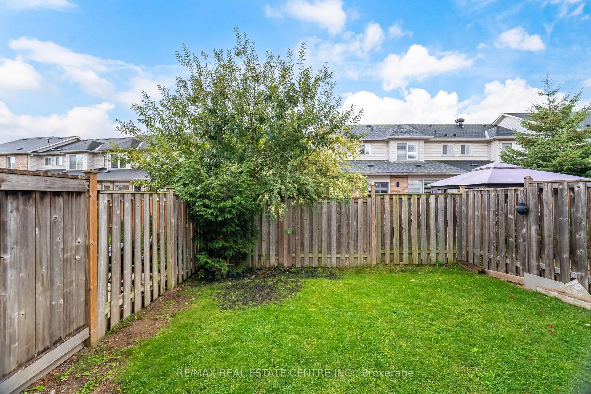 2570 Valleyridge Drive