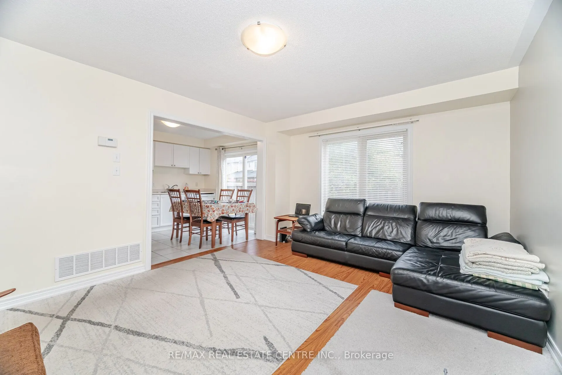 2570 Valleyridge Drive