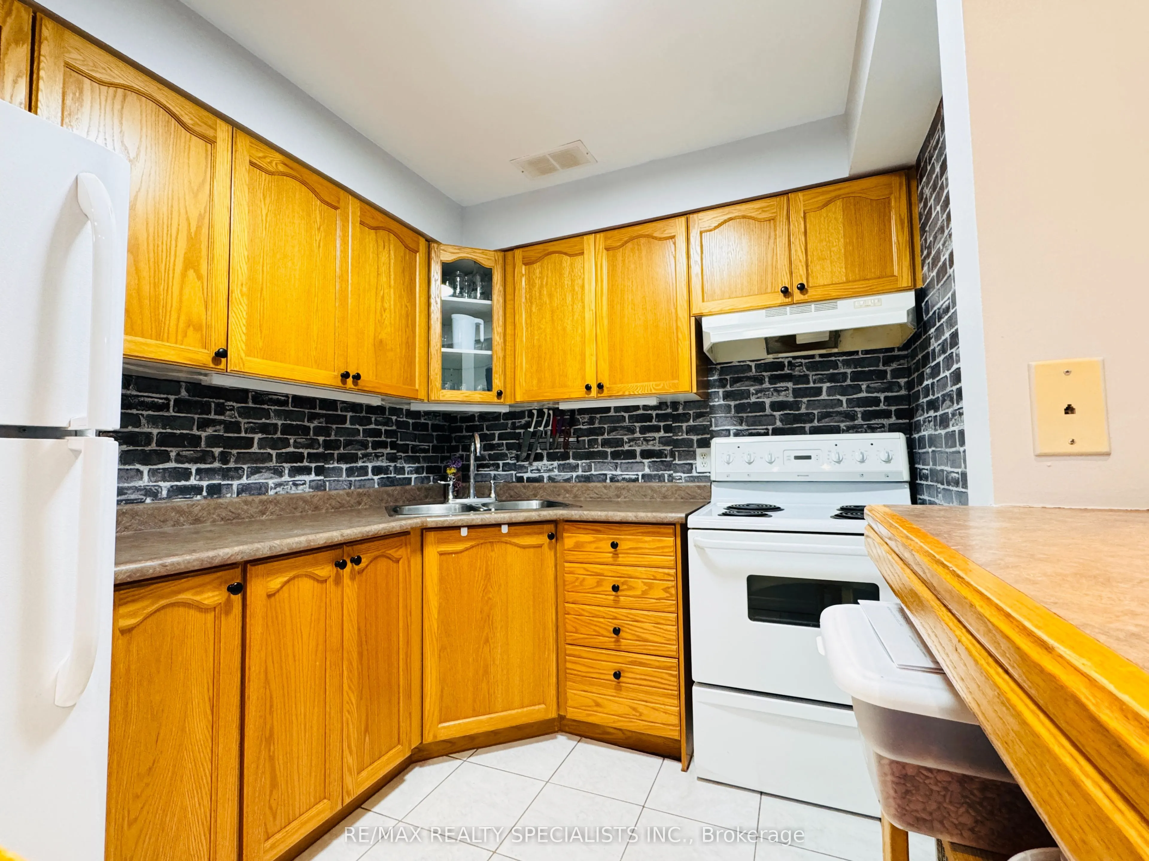 24 Ransom Street, #306