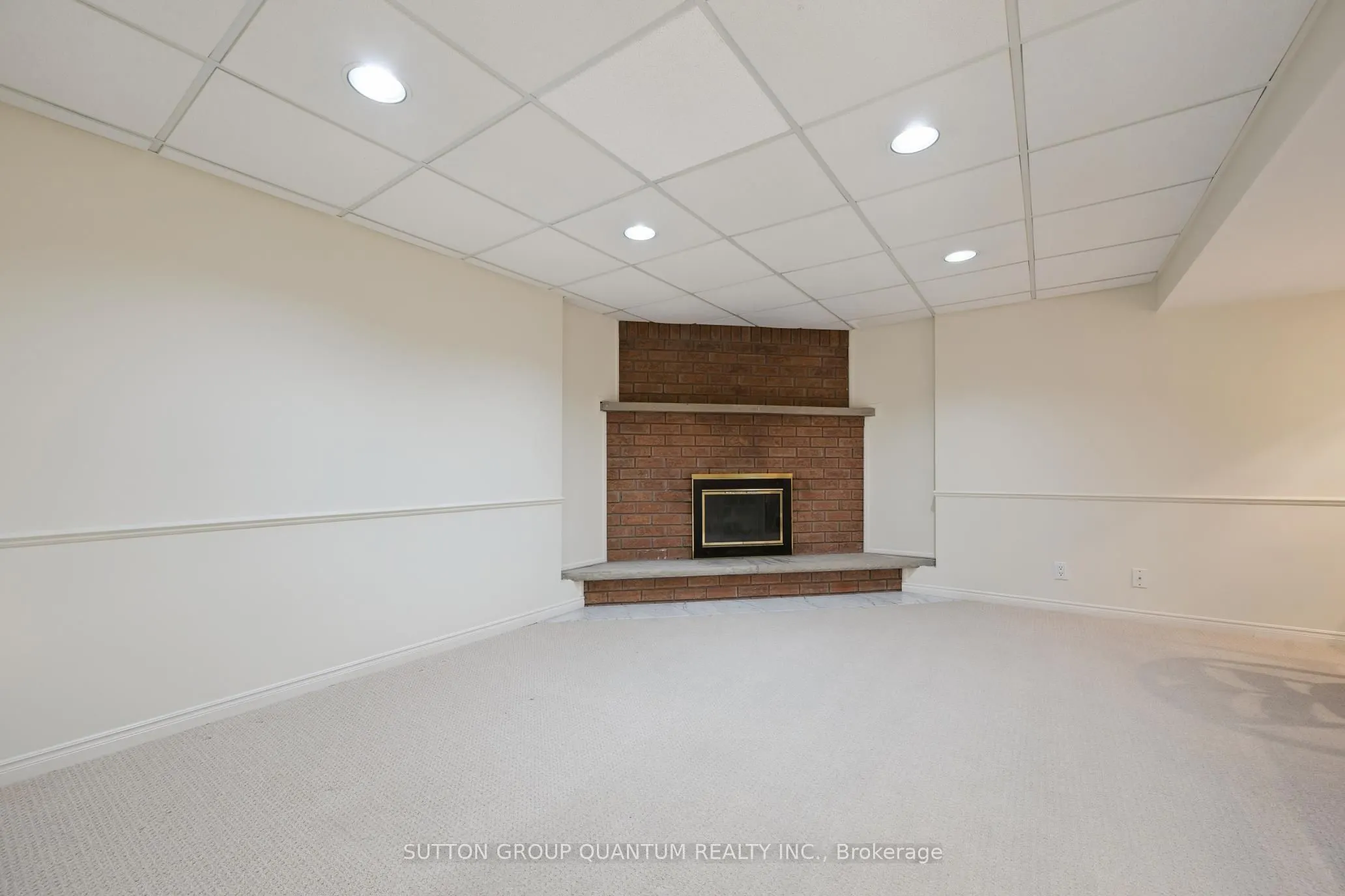 467 Petawawa Crescent
