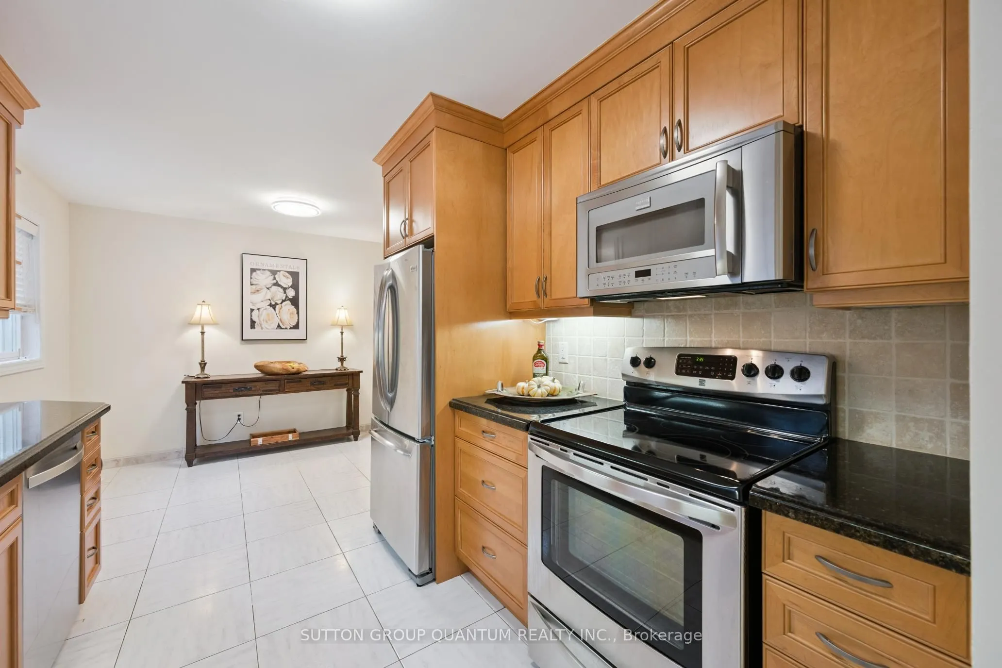 467 Petawawa Crescent