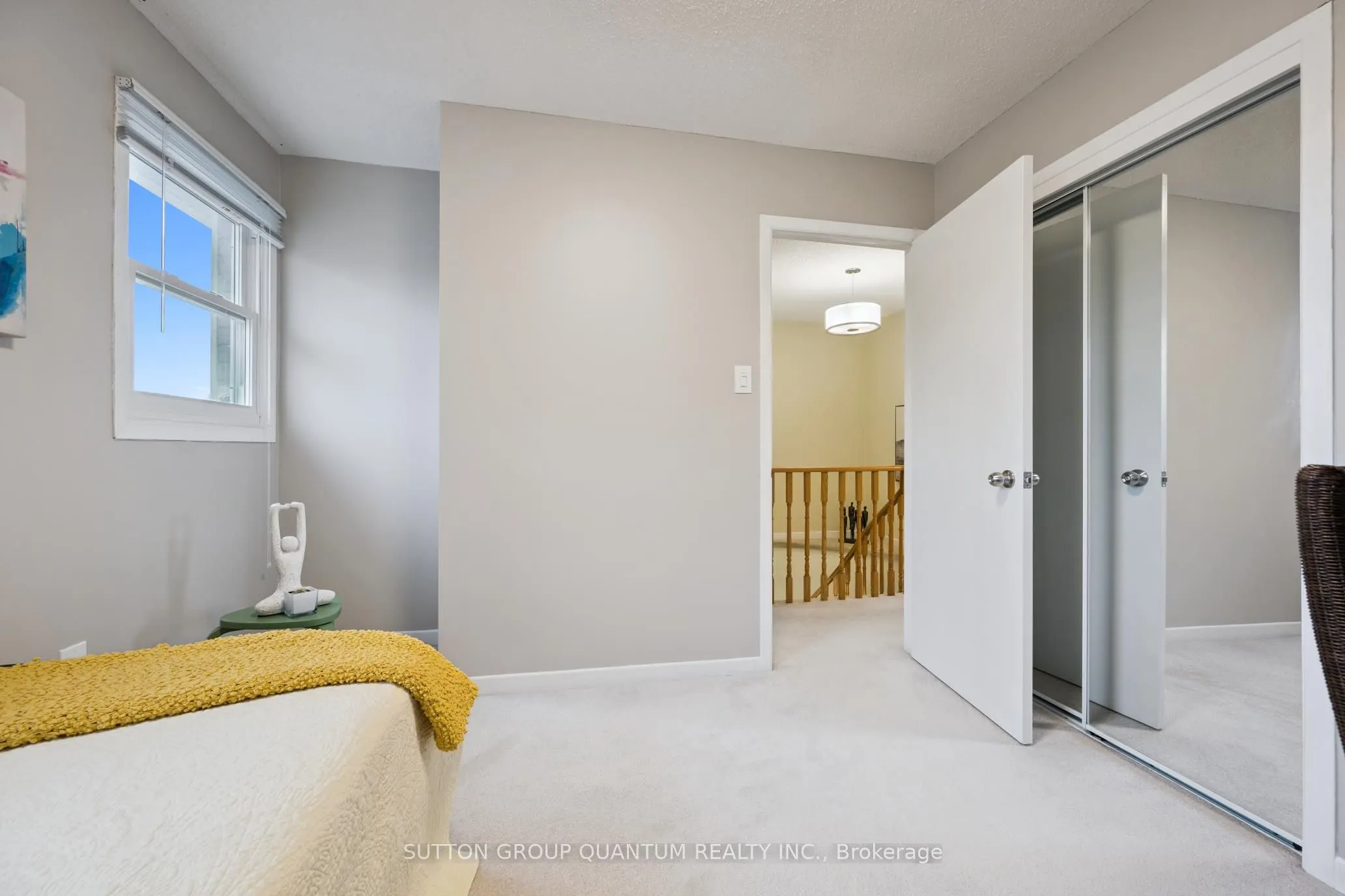467 Petawawa Crescent