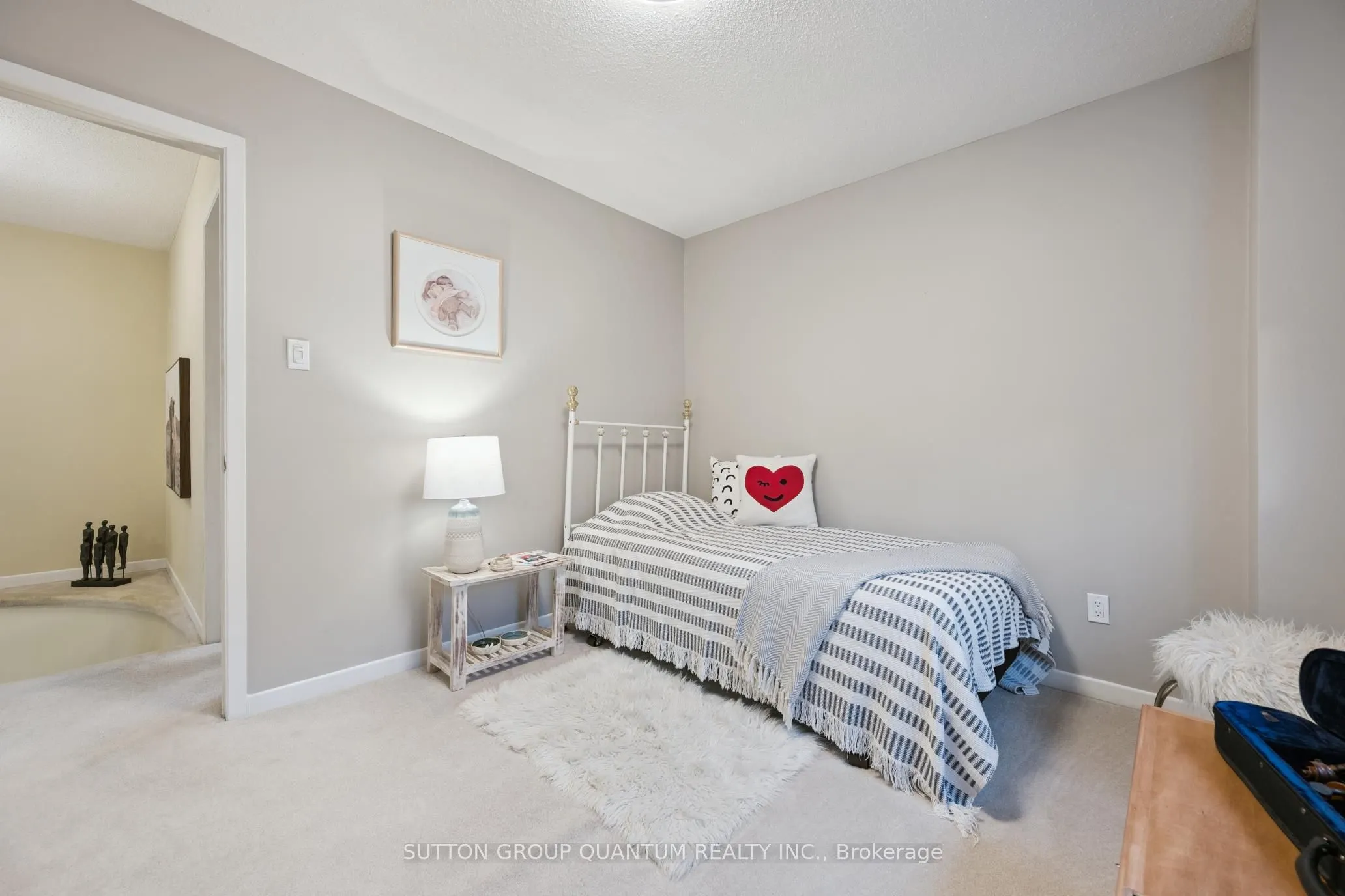 467 Petawawa Crescent
