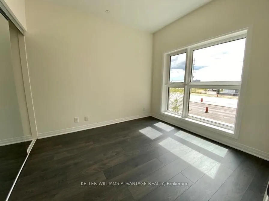 128 Grovewood Common, #214