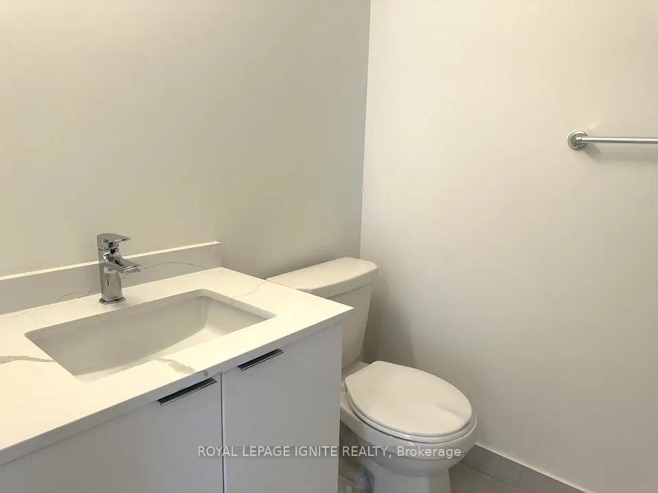 15 Watergarden Drive, #412