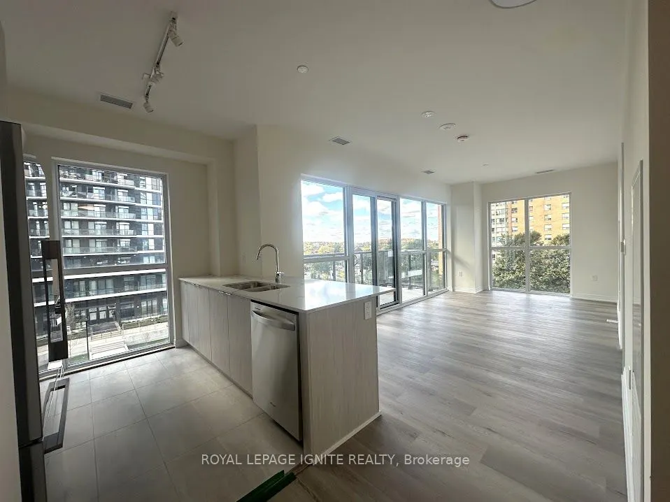 15 Watergarden Drive, #412