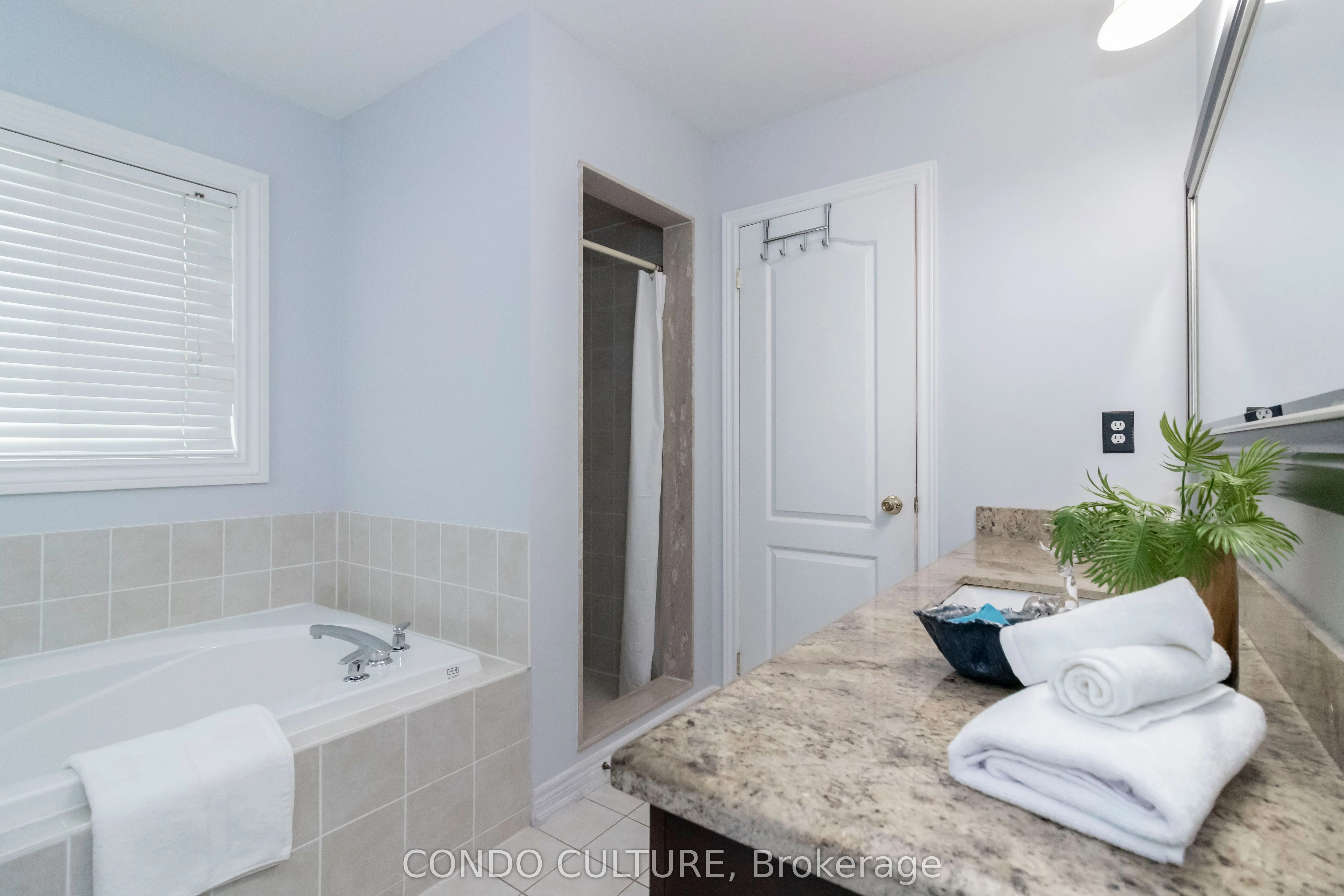 1317 Roper Drive