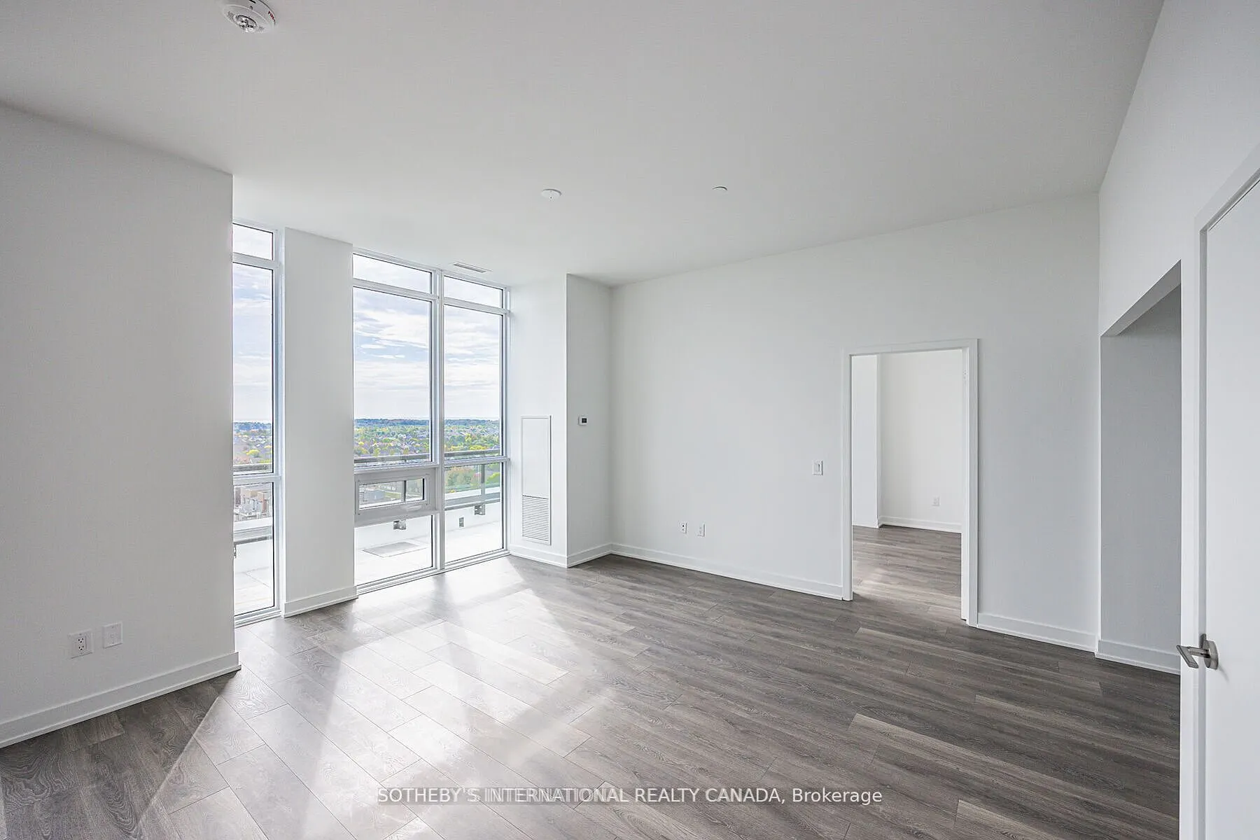 3005 PINE GLEN Road S, #809