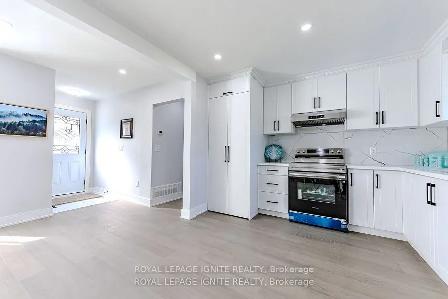 4 Drayton Crescent