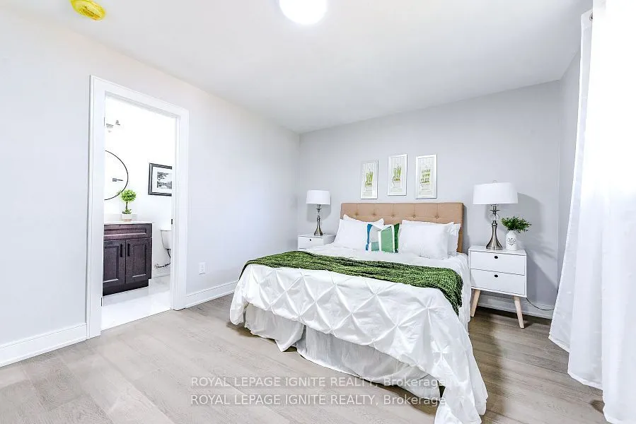 4 Drayton Crescent