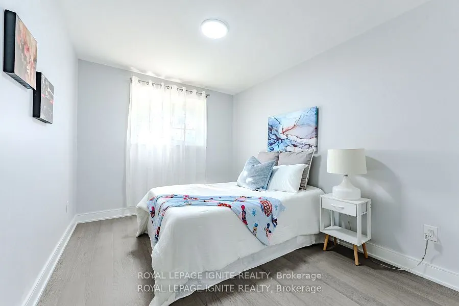 4 Drayton Crescent