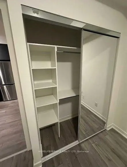 3079 Trafalgar Road, #1609