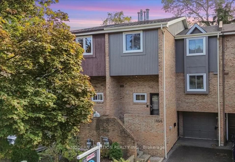 1464 Credit Woodlands Court
