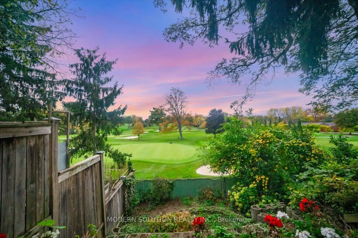 1464 Credit Woodlands Court