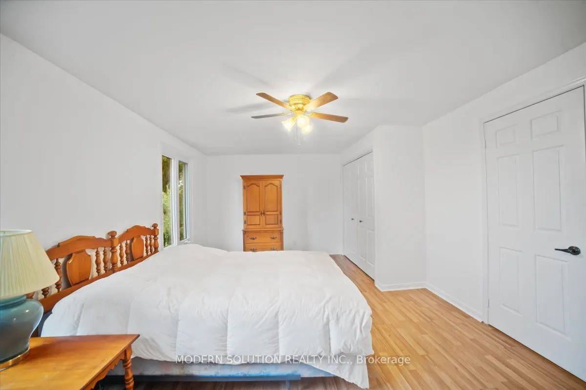 1464 Credit Woodlands Court