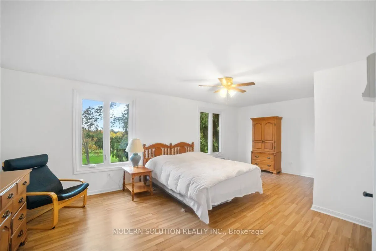 1464 Credit Woodlands Court