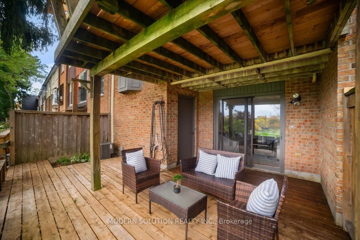 1464 Credit Woodlands Court