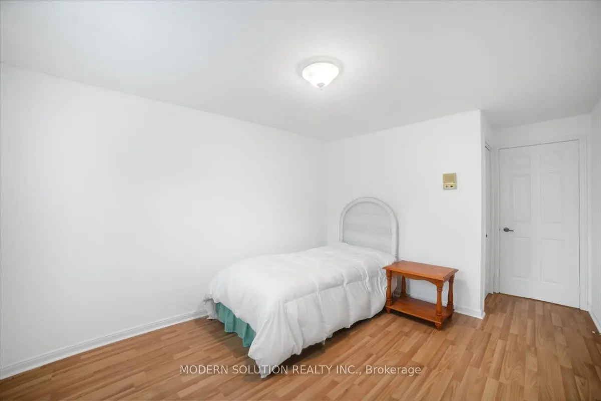 1464 Credit Woodlands Court
