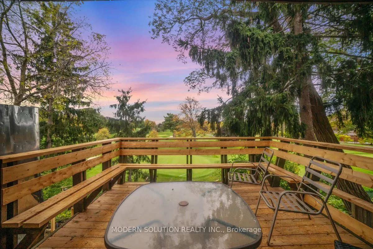 1464 Credit Woodlands Court