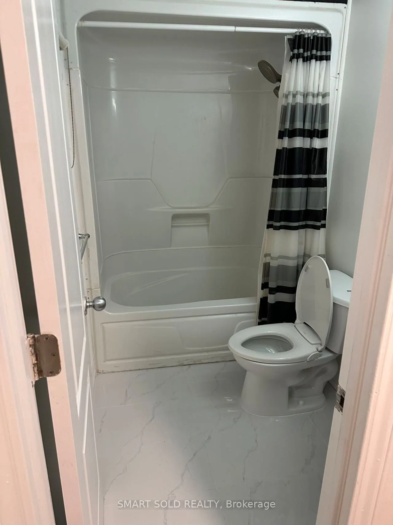 22 Hazelglen Court