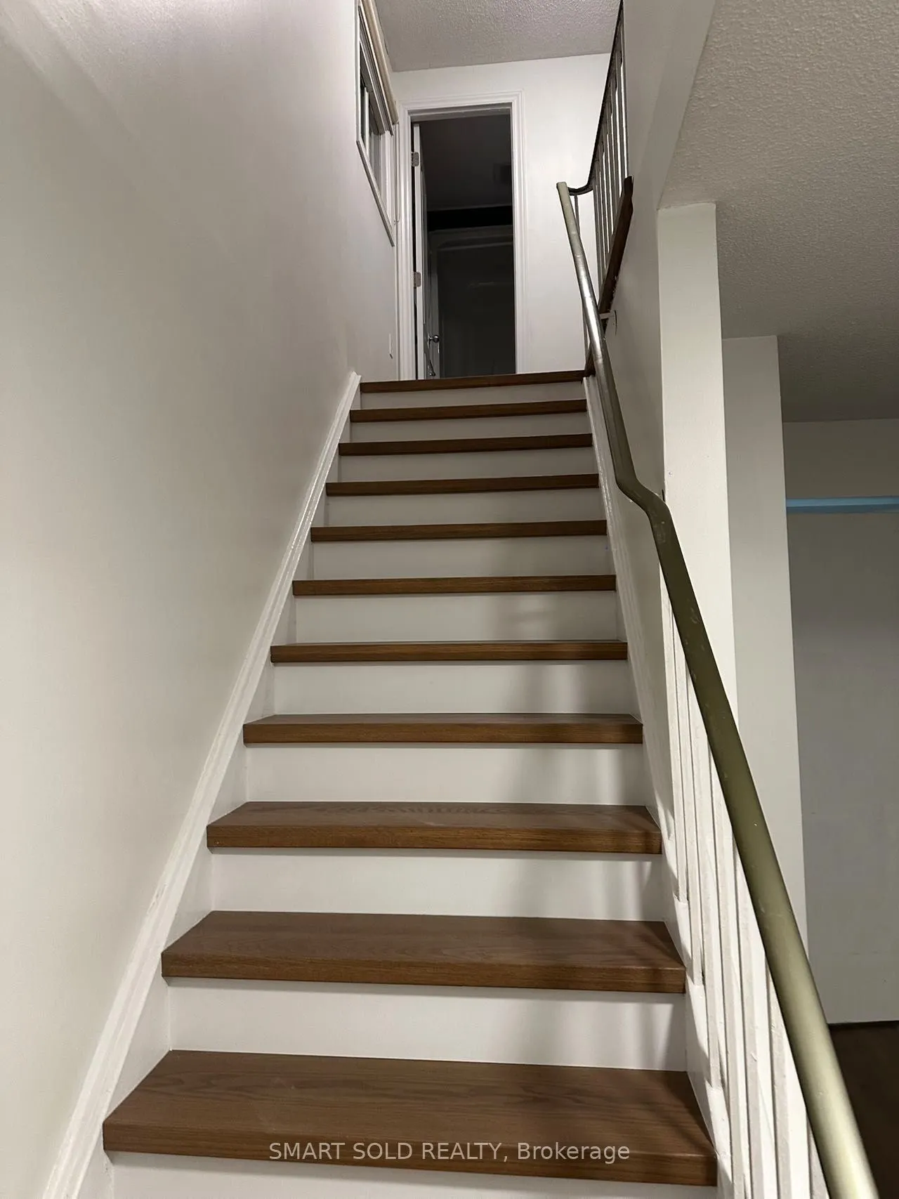 22 Hazelglen Court