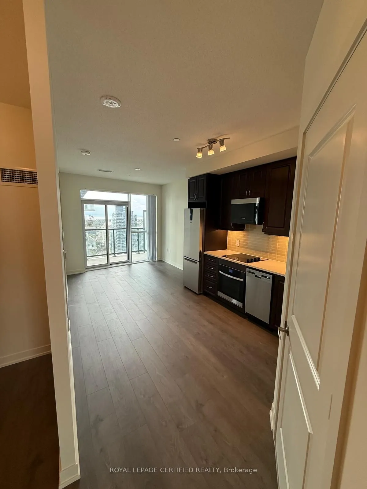 38 Annie Craig Drive, #4206