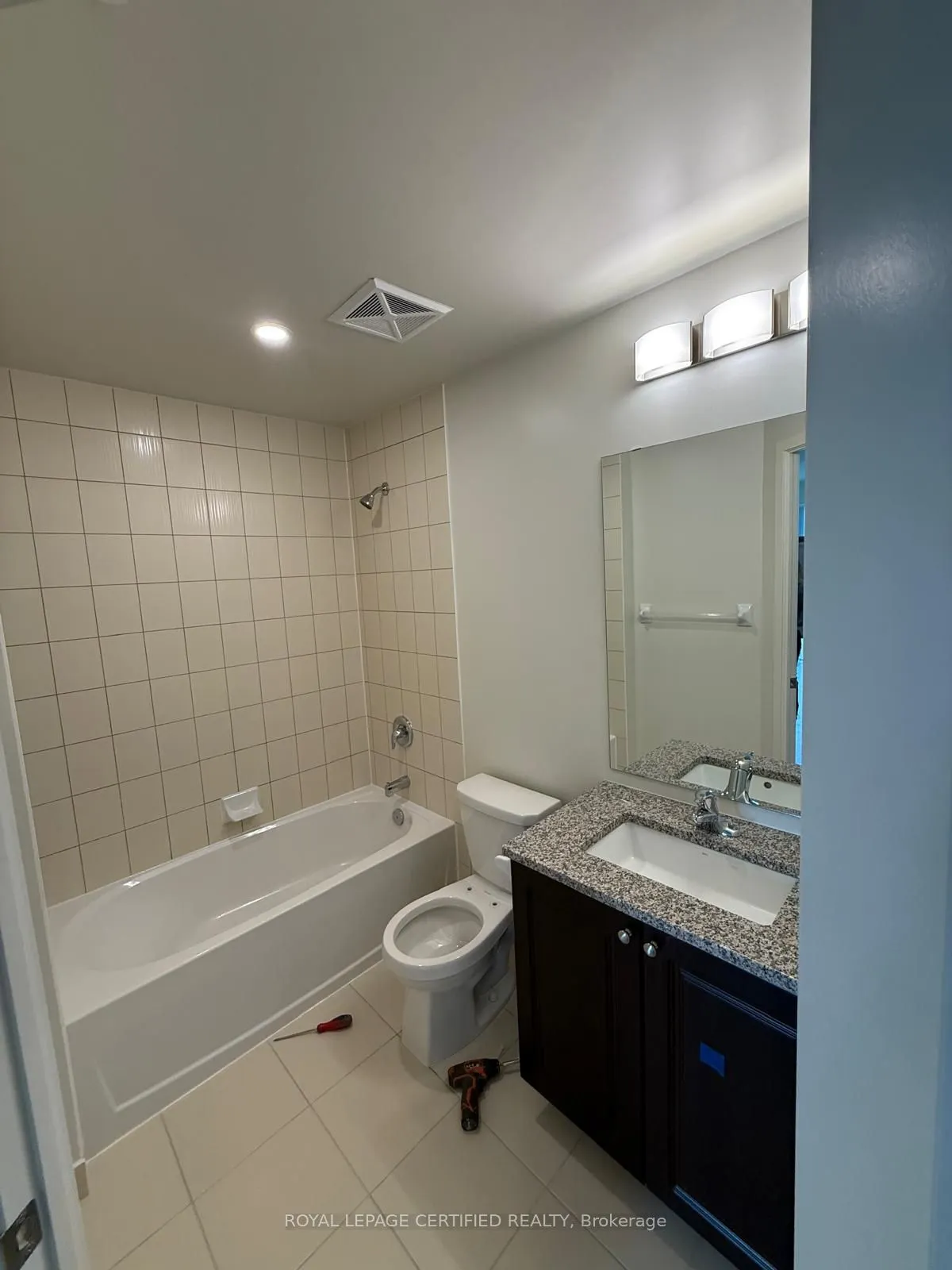 38 Annie Craig Drive, #4206