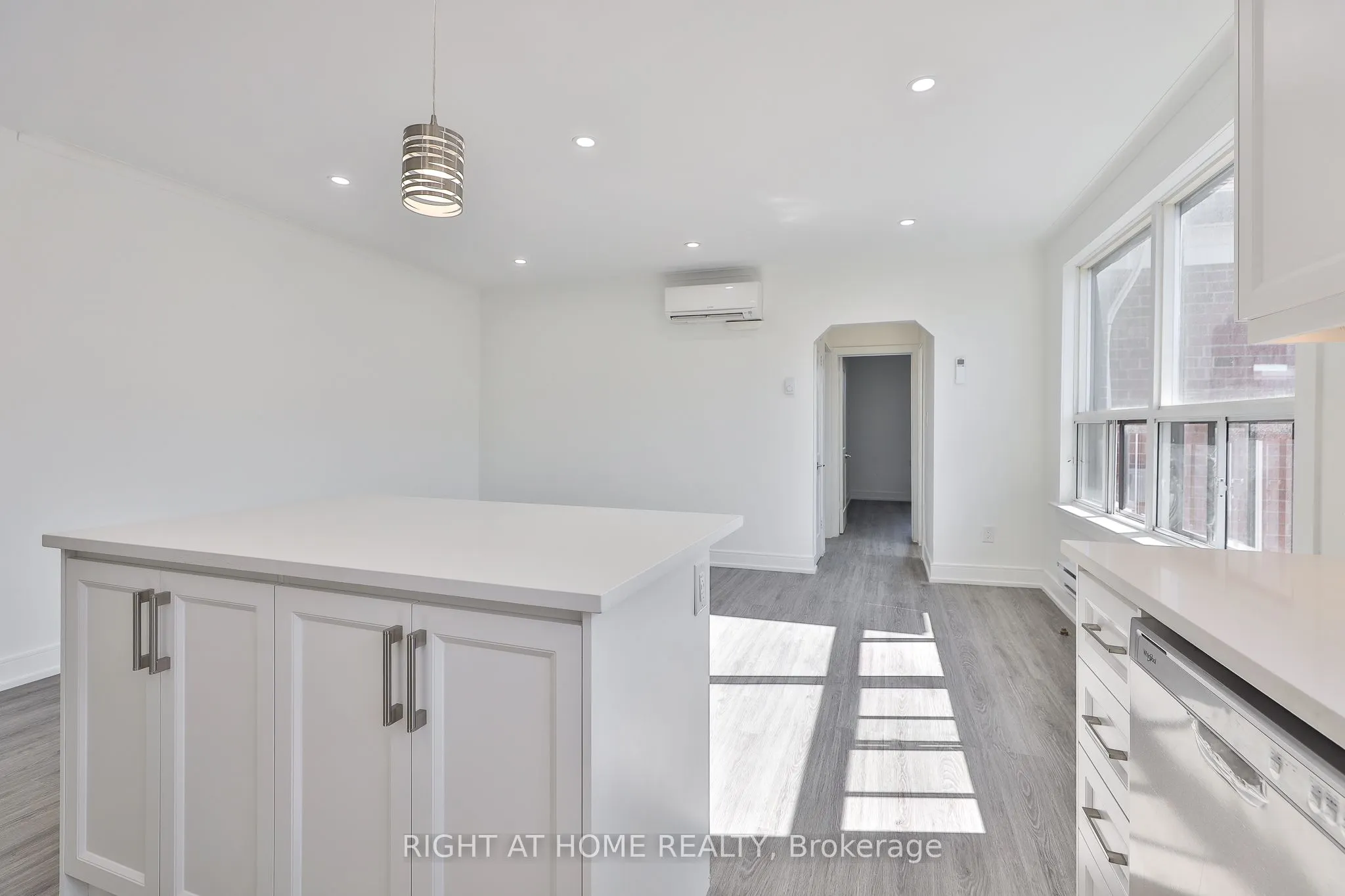 2841 Keele Street, #7