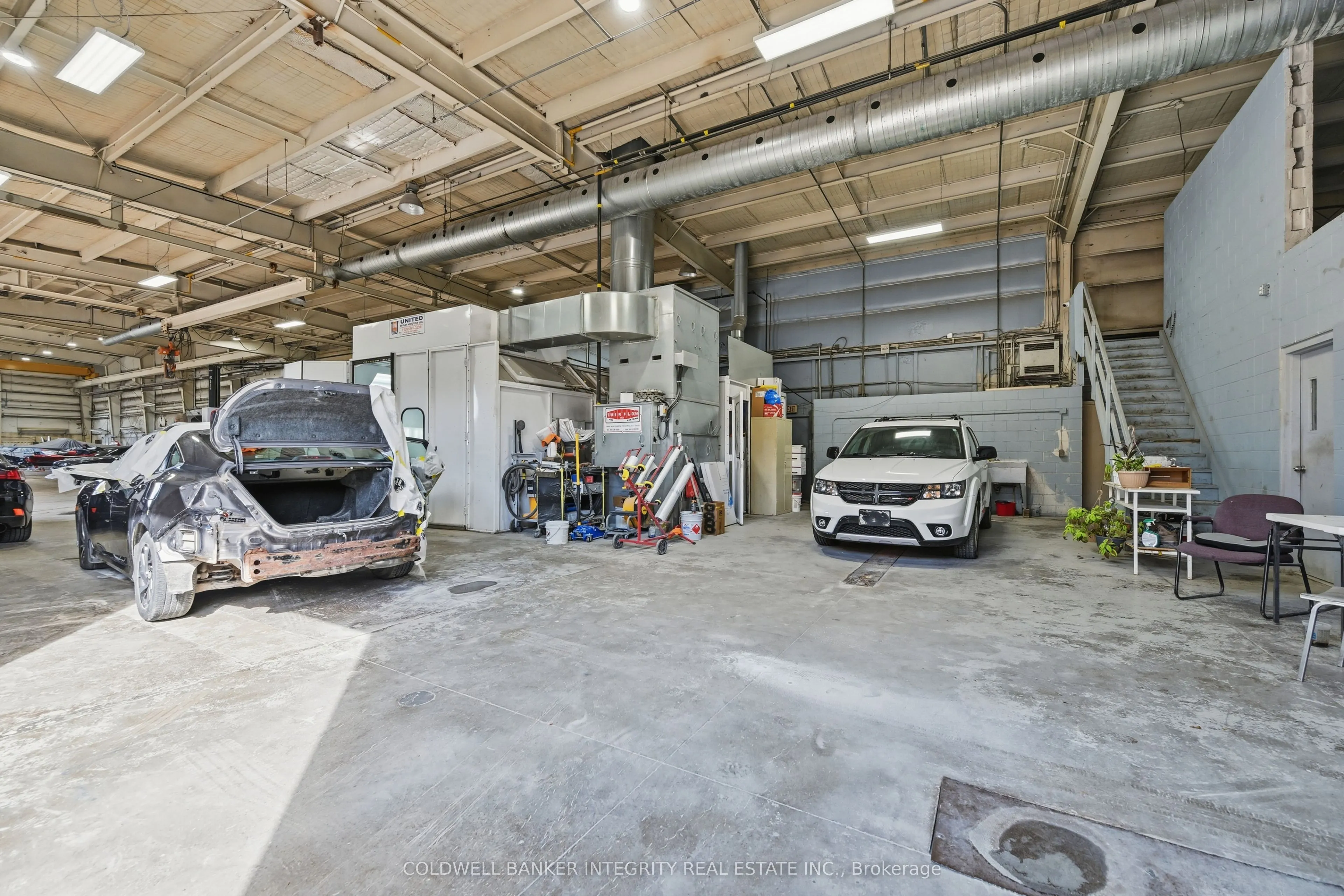 1135 Speers Road, #Building