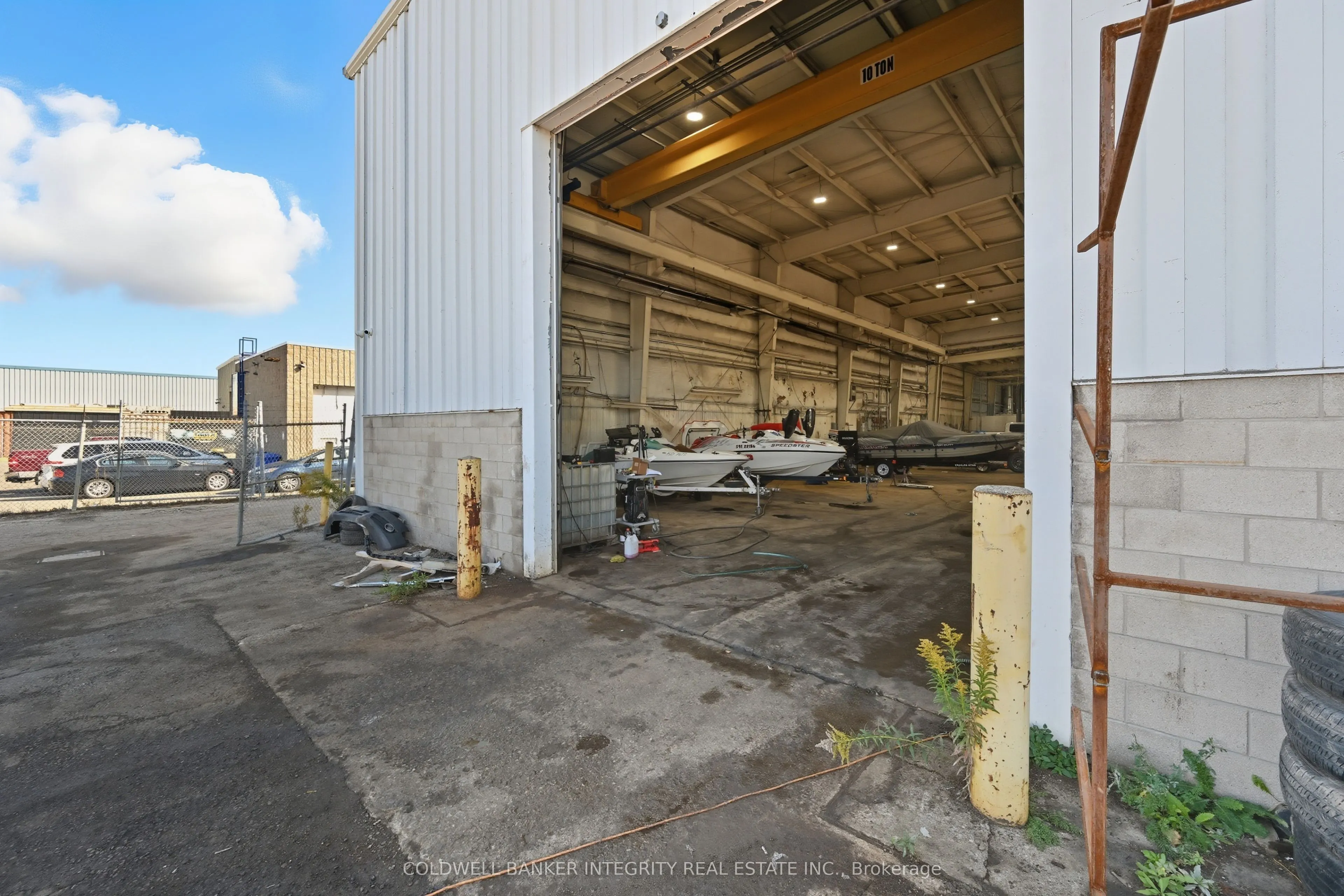 1135 Speers Road, #Building