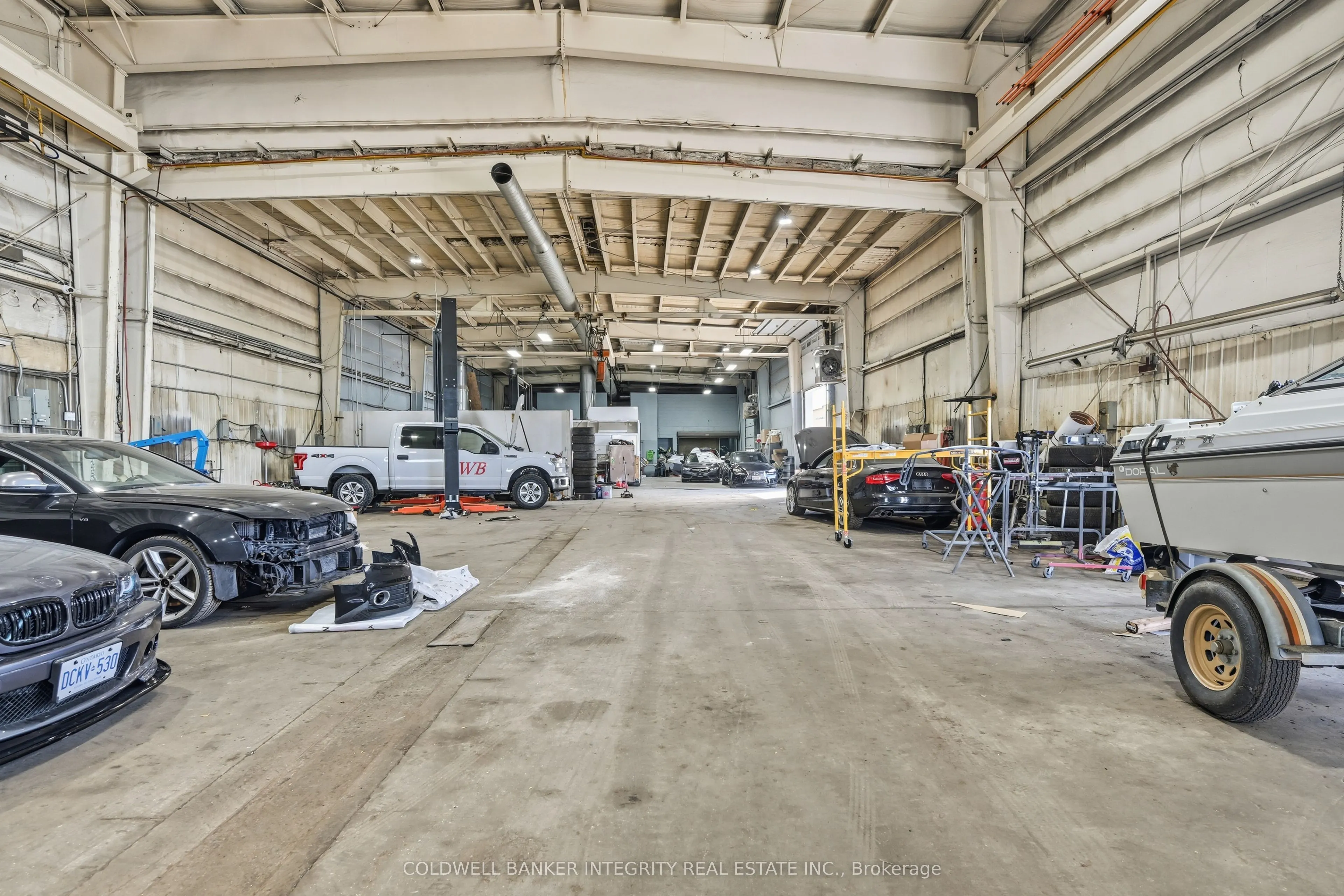 1135 Speers Road, #Building