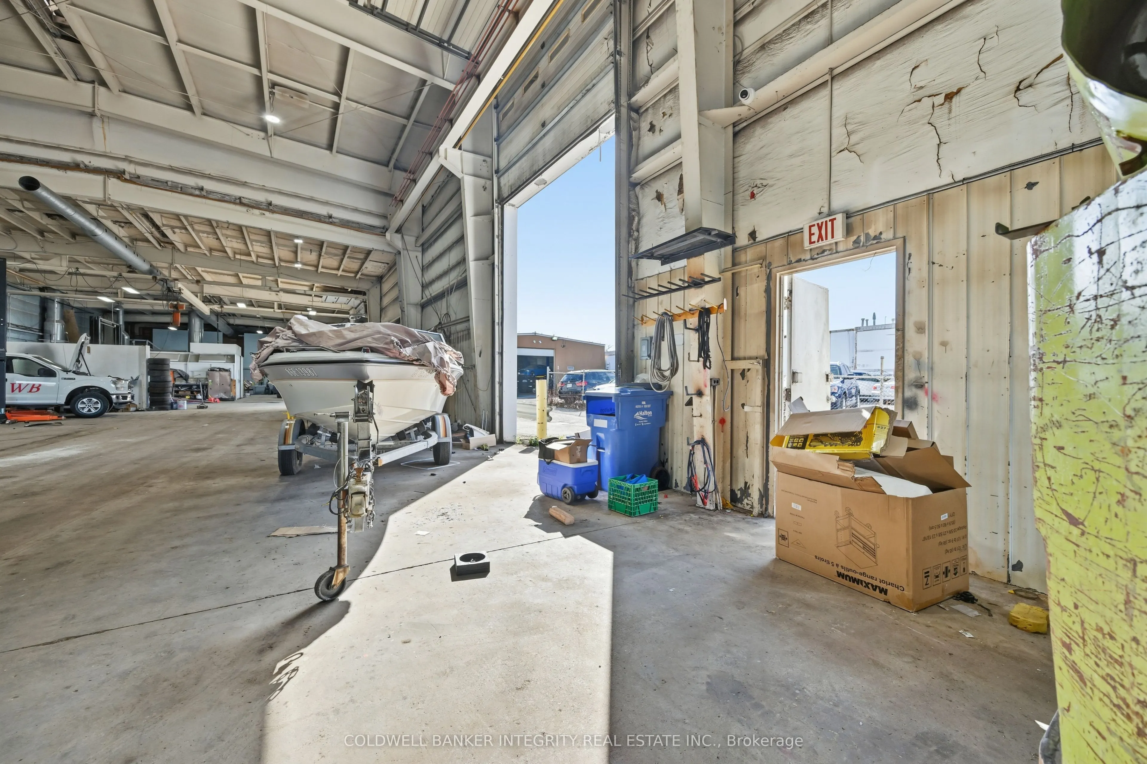 1135 Speers Road, #Building