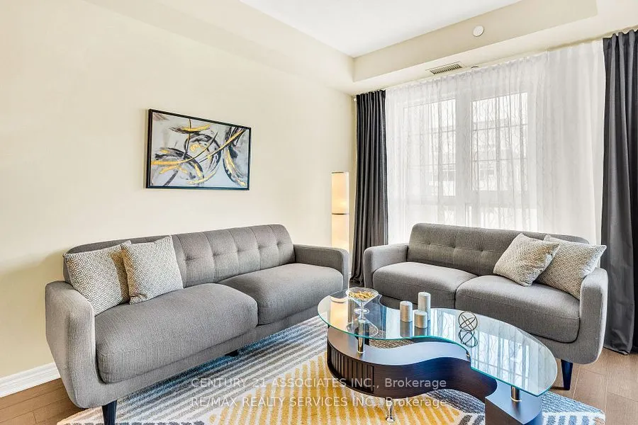 216 Oak Park Boulevard, #420