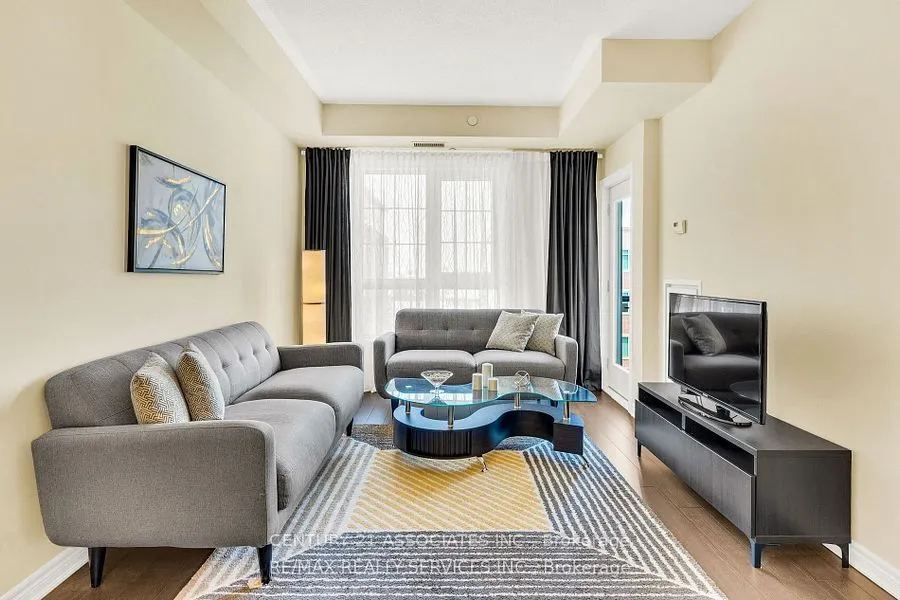 216 Oak Park Boulevard, #420