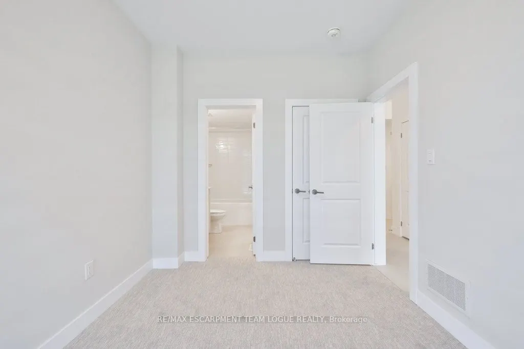 2273 Turnberry Road, #16