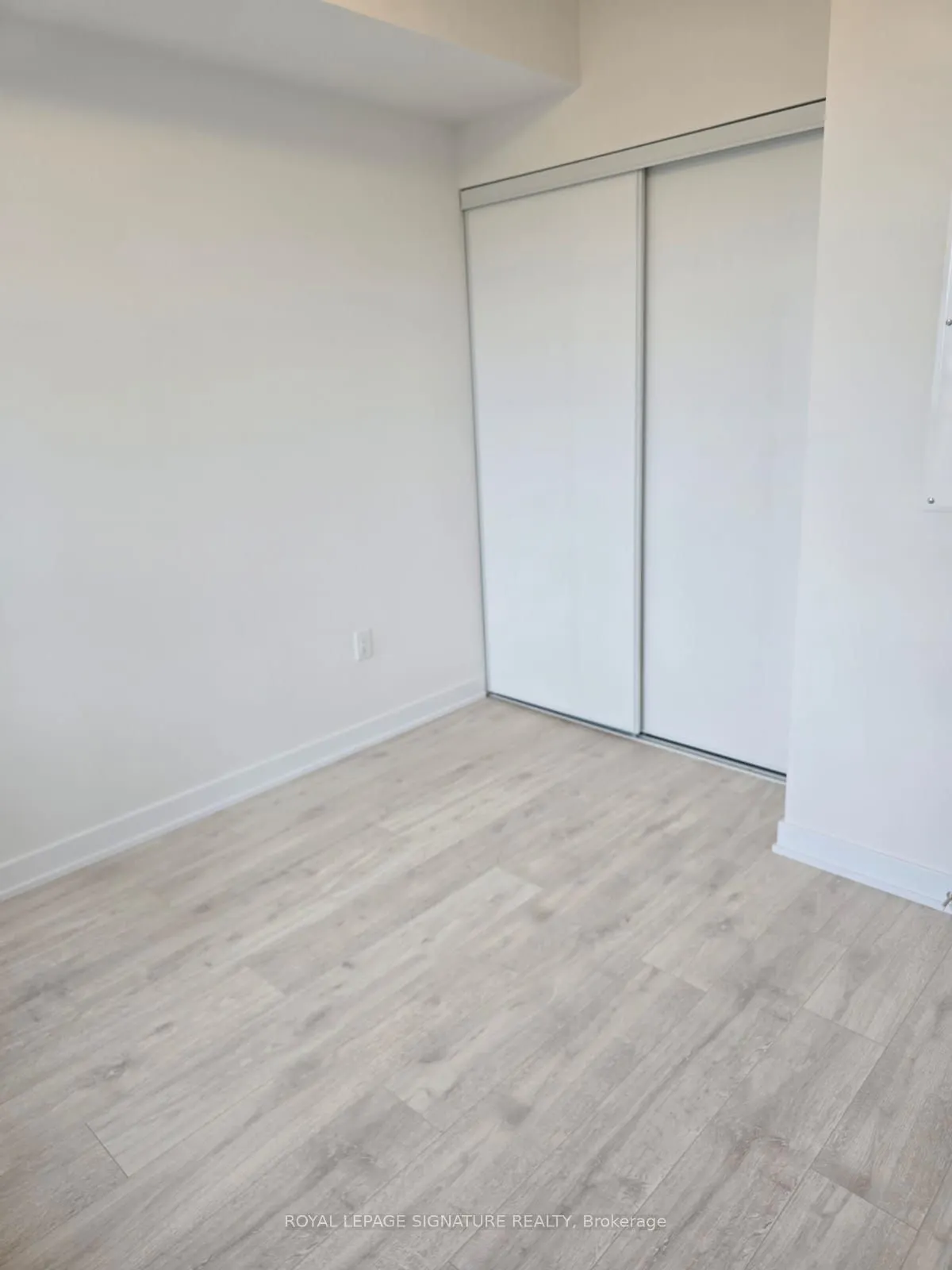 500 Plains Road E, #312