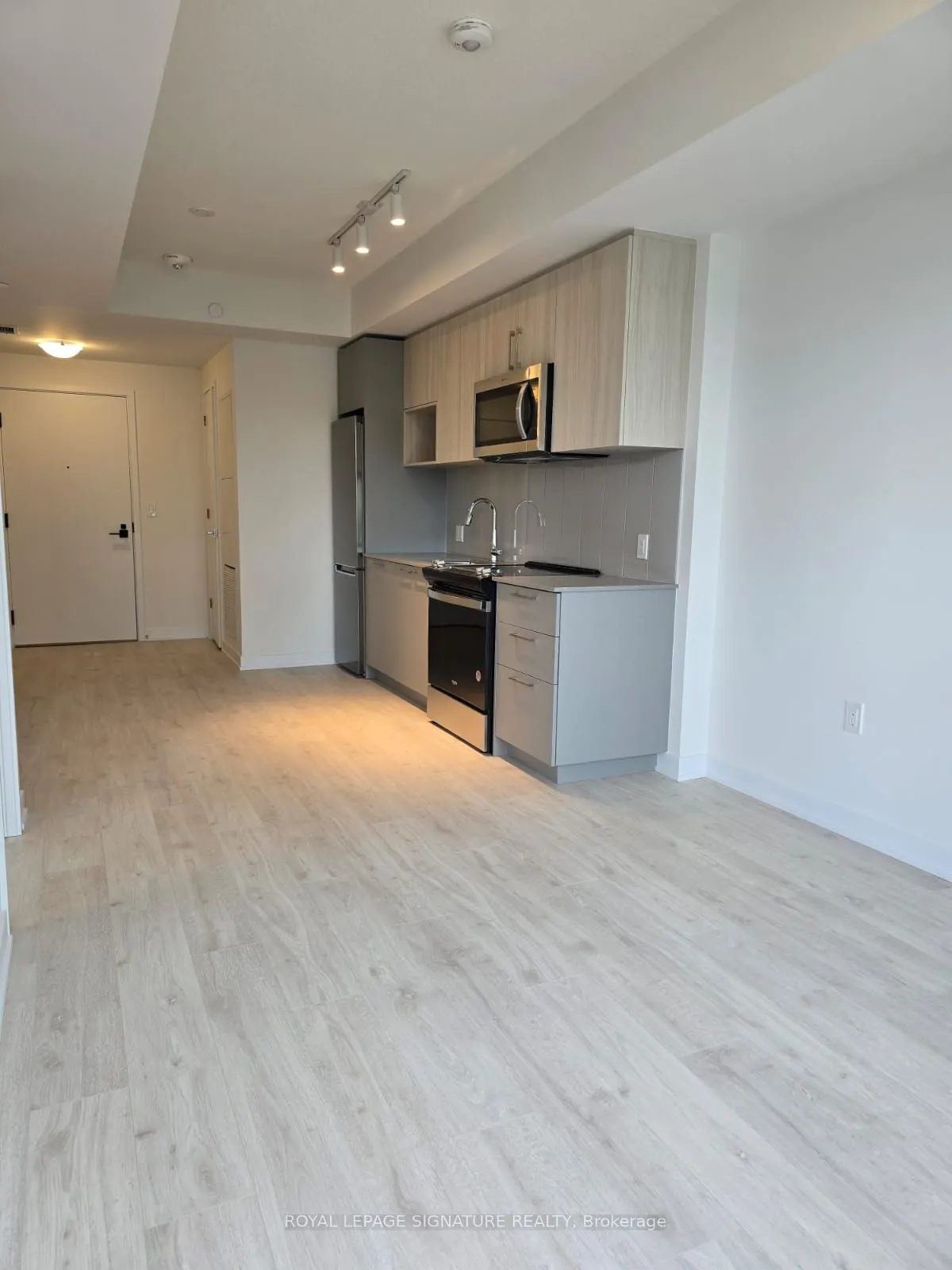 500 Plains Road E, #312